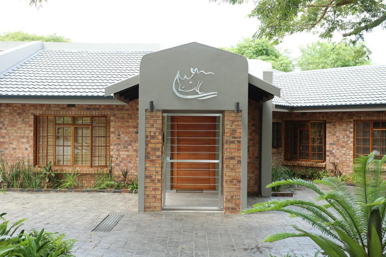 Rhino Coast Guesthouse Saint Lucia Estuary Exteriör bild