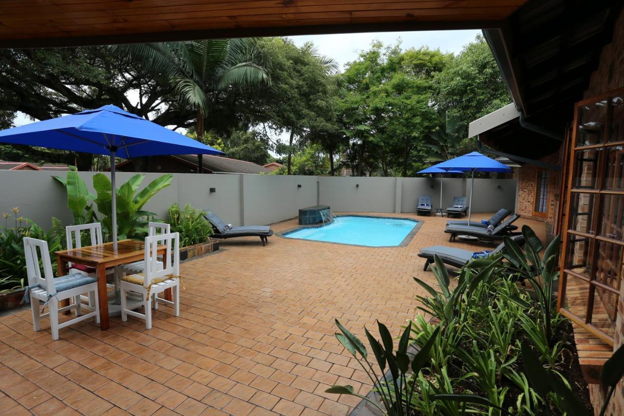 Rhino Coast Guesthouse Saint Lucia Estuary Exteriör bild
